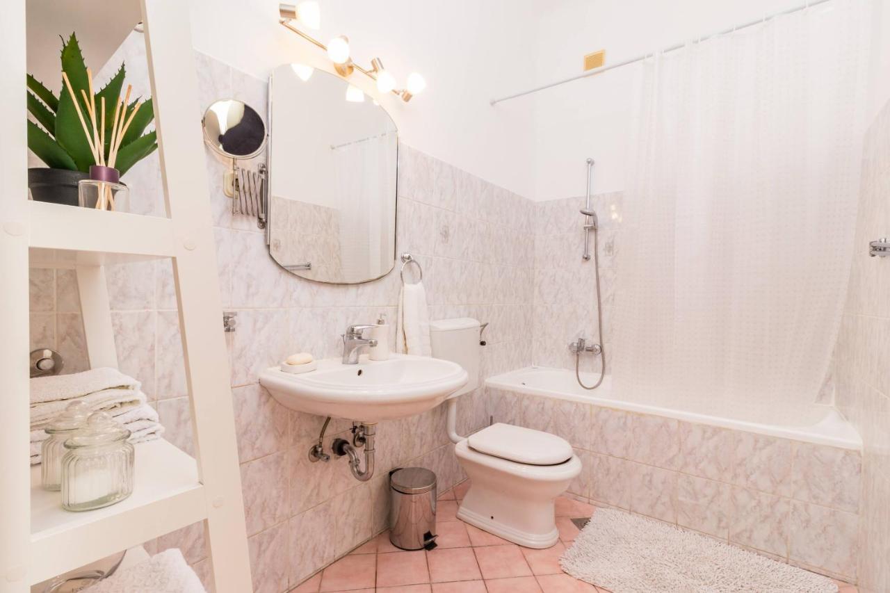 Apartman Lussi Pula Ngoại thất bức ảnh