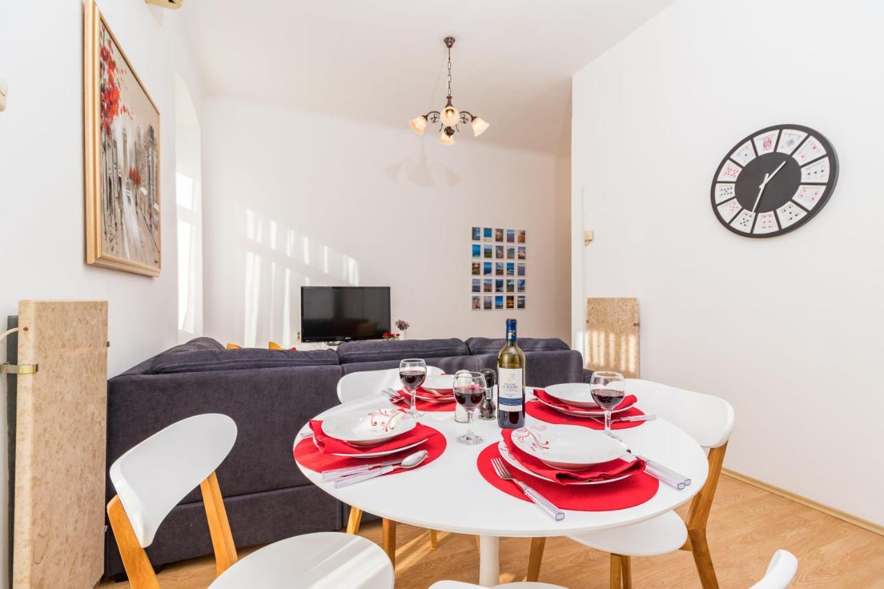 Apartman Lussi Pula Ngoại thất bức ảnh