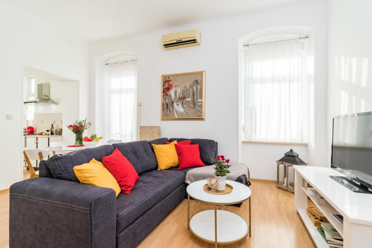 Apartman Lussi Pula Ngoại thất bức ảnh
