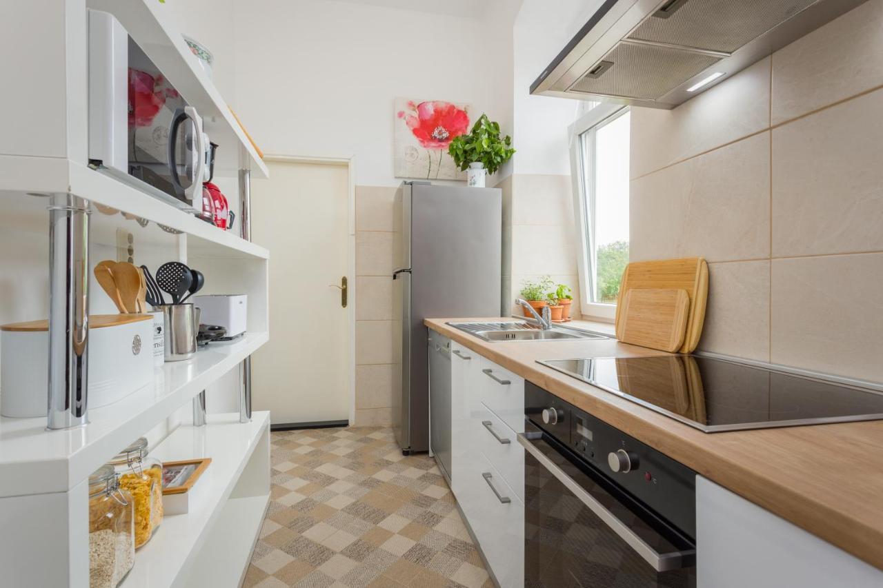 Apartman Lussi Pula Ngoại thất bức ảnh